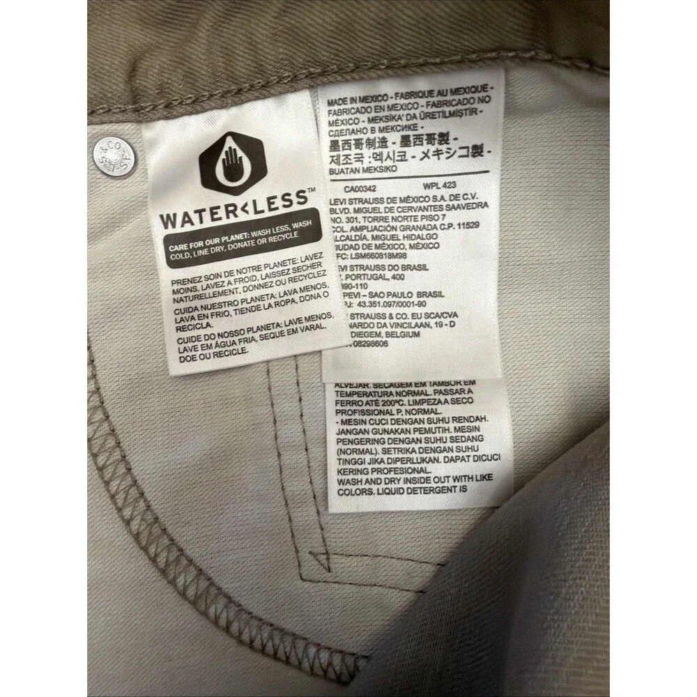 Levi’s 559 Relaxed Straight Mens Khaki Denim Pants Sz 40x32 100% Cotton
